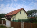 House, Praha-východ, Květnice