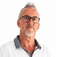 Roman Vlček