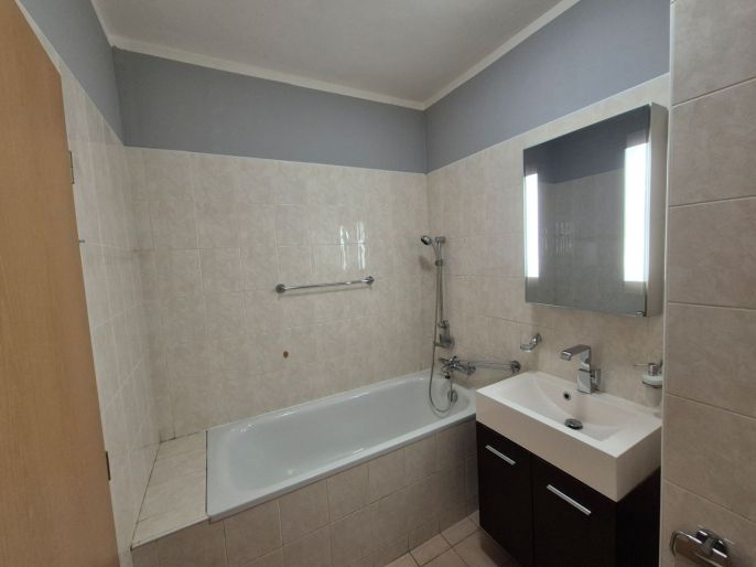 Pronájem, Byt 2+kk, Beroun