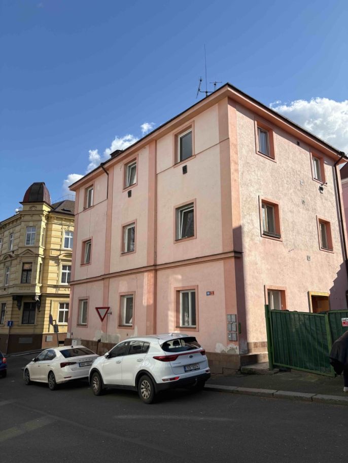 Pronájem, Byt 3+1, Děčín