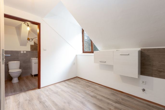 Prodej, Nájemní dům, Holčovice