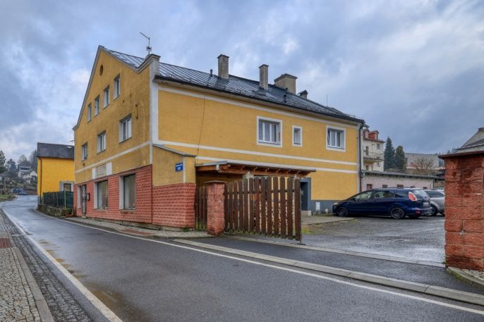 Prodej, Nájemní dům, Bečov nad Teplou