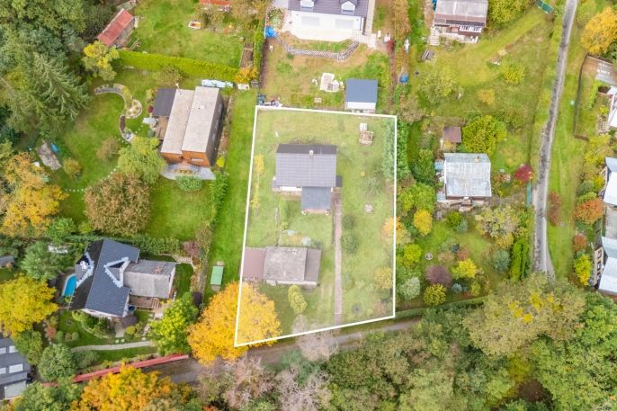 Prodej, Chalupa, Čím