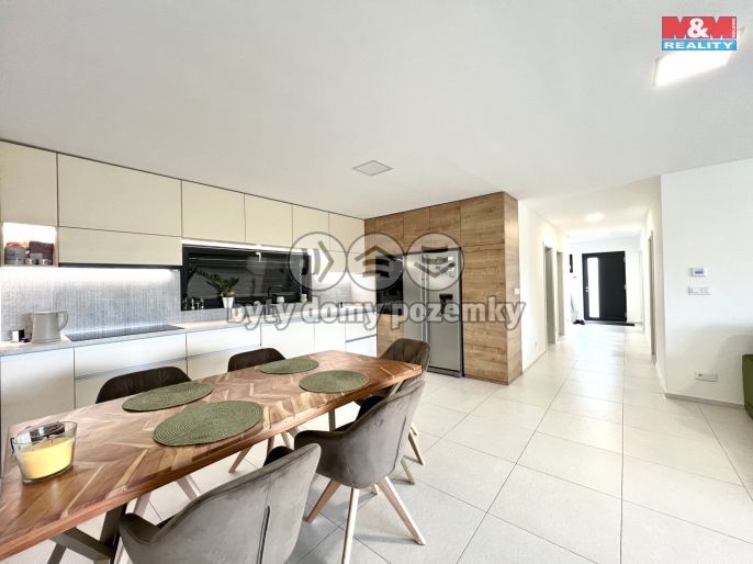 Pronájem, Rodinný dům, Holasovice