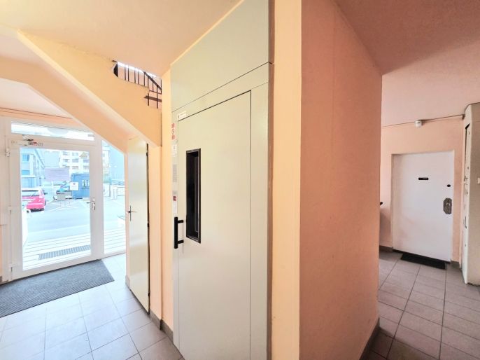 Prodej, Byt 3+1, Praha