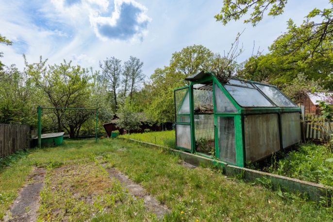 Prodej, Zahrada, Nebanice