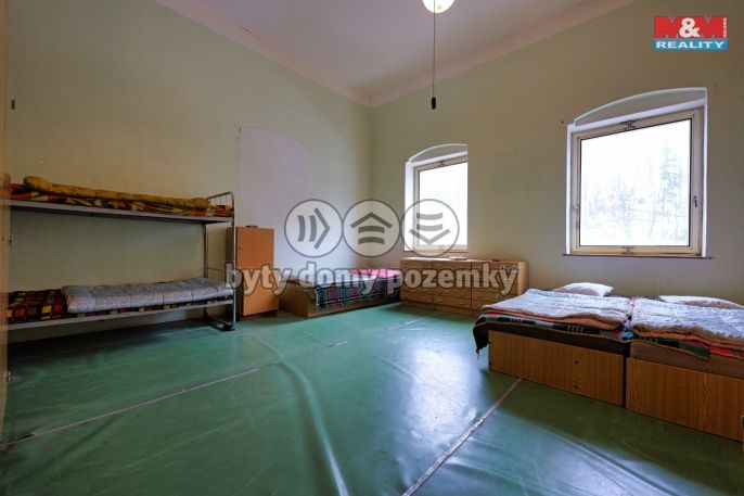 Prodej, Obchod a služby, Šternberk