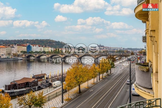 Prodej, Byt 4+1, Praha