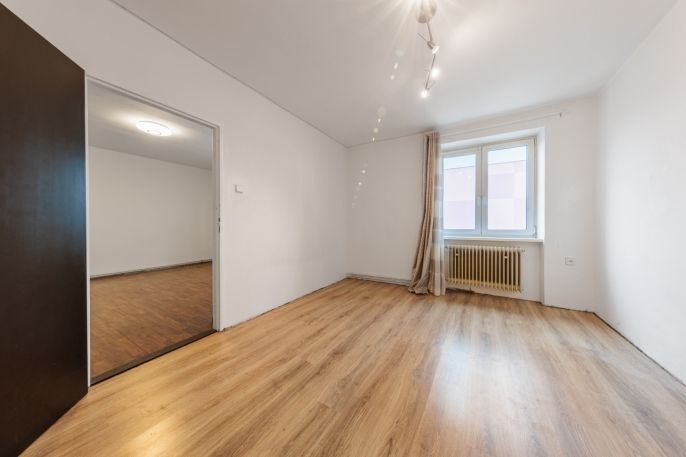 Prodej, Byt 3+1, Karlovy Vary