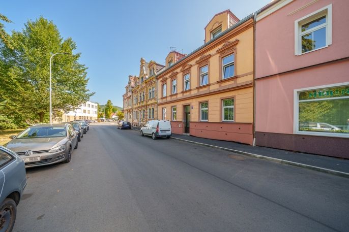 Prodej, Byt 2+kk, Karlovy Vary
