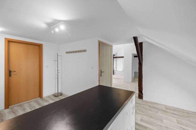 Pronájem, Byt 2+kk, Velvary