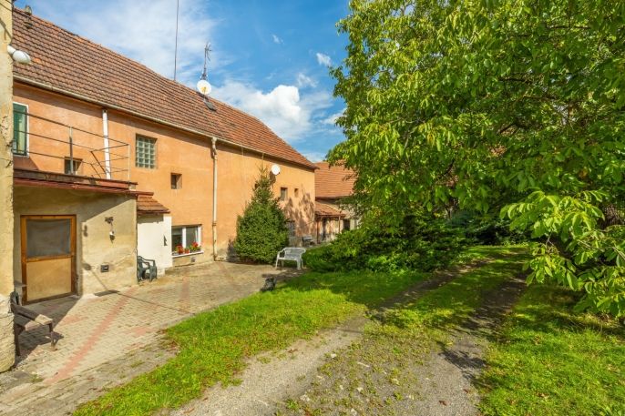 Prodej, Obchod a služby, Buštěhrad