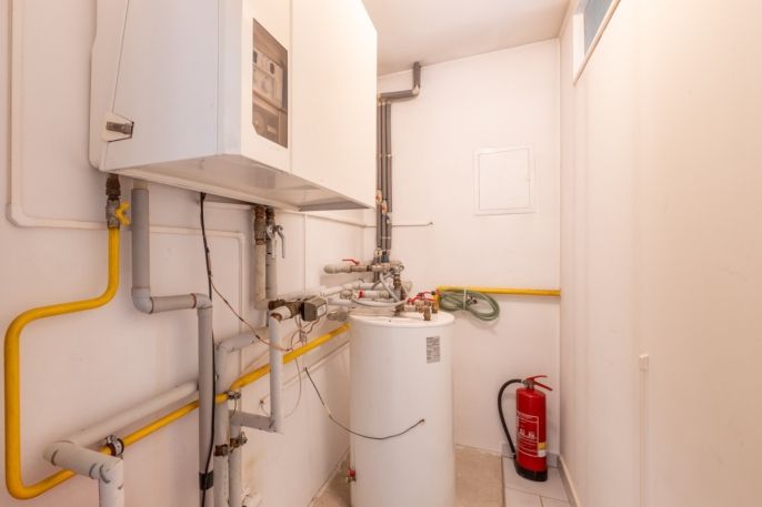 Prodej, Obchod a služby, Postoloprty