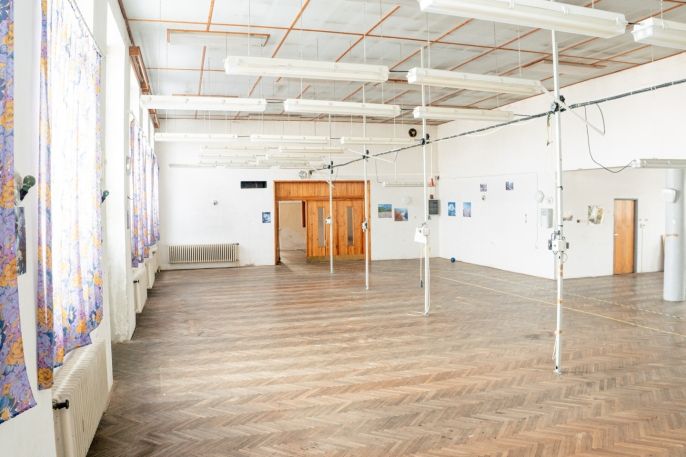 Pronájem, Obchod a služby, Hradešice