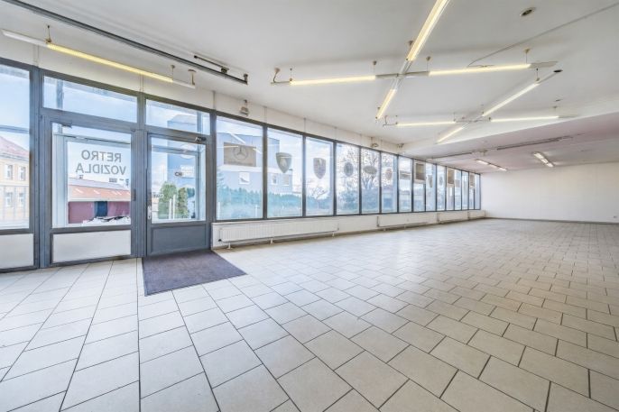 Pronájem, Obchod a služby, Praha