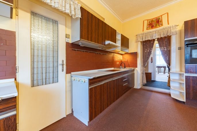 Prodej, Byt 4+1, Karlovy Vary