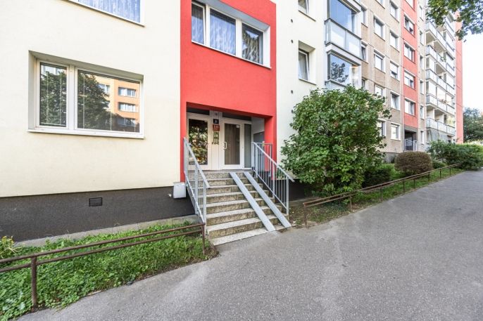 Pronájem, Obchod a služby, Praha