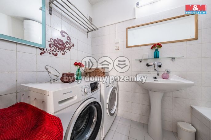 Prodej, Byt 3+kk, Hostomice