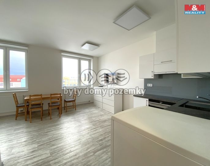 Pronájem, Byt 1+kk, Žďár nad Sázavou