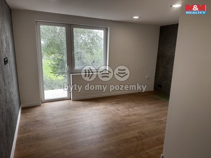 Prodej, Byt 3+kk, Dvory