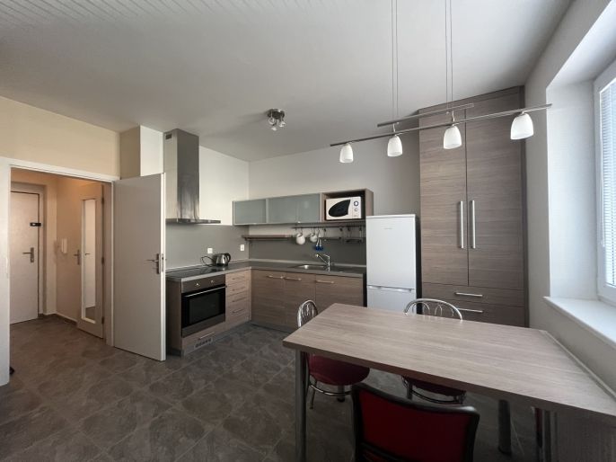 Pronájem, Byt 1+kk, Zlín