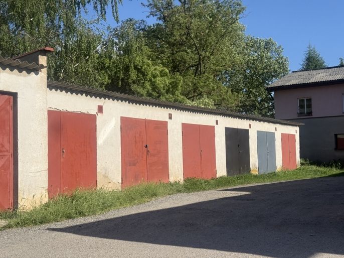 Pronájem, Garáž, Jaroměř