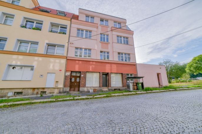 Prodej, Obchod a služby, Aš