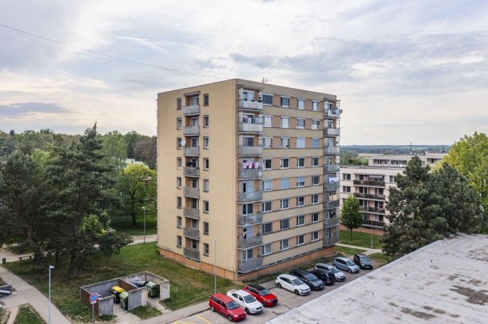 Pronájem, Byt 2+1, Chvaletice