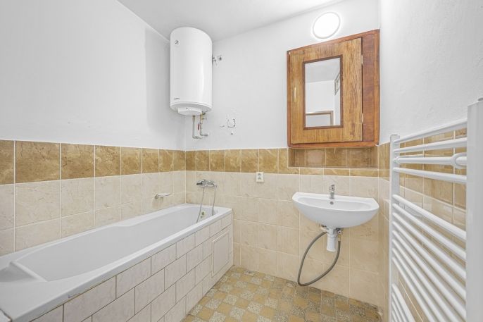 Pronájem, Byt 1+1, Skuteč