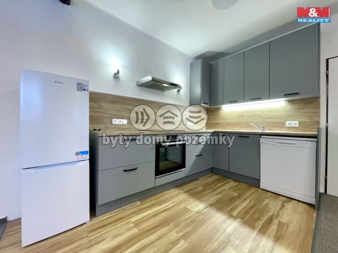 Pronájem, Byt 2+kk, Uhlířské Janovice