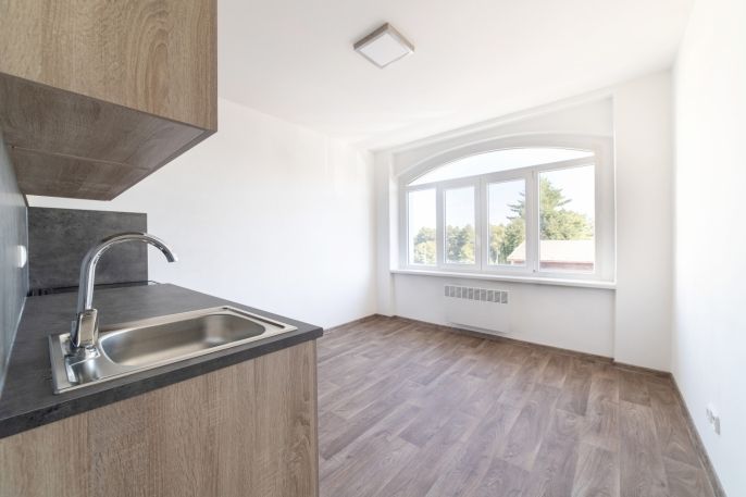 Pronájem, Byt 1+1, Sokolov