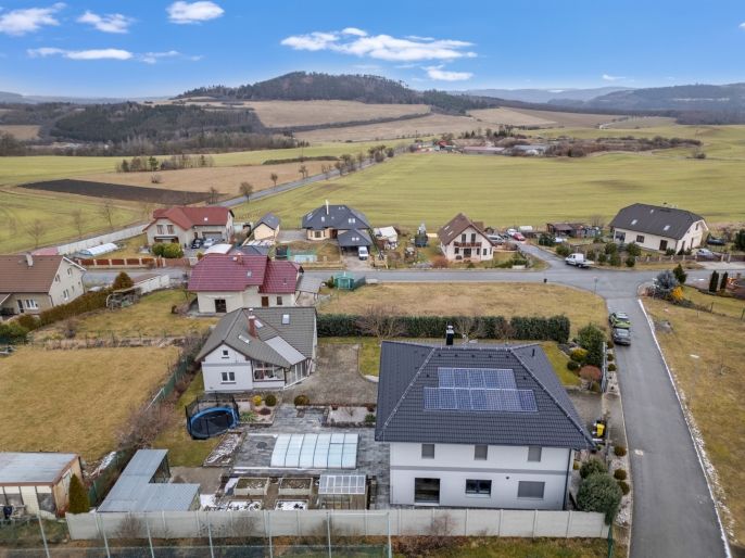 Prodej, Rodinný dům, Tmaň