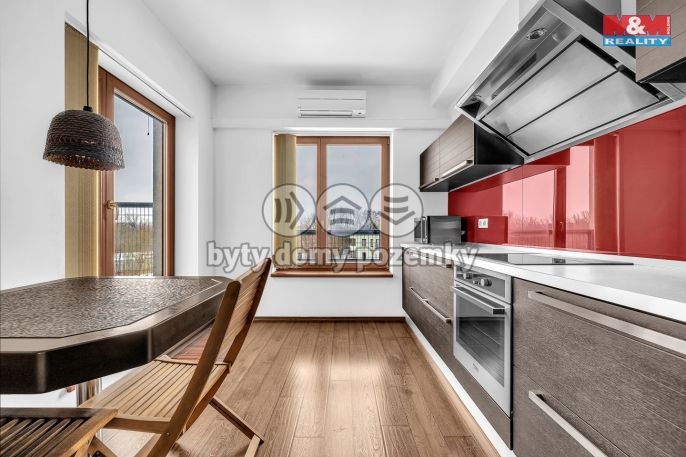 Pronájem, Byt 2+kk, Pardubice