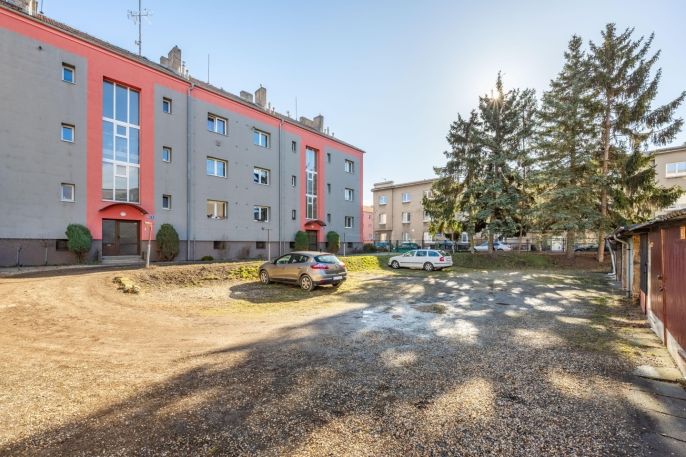 Prodej, Byt 2+1, Slaný