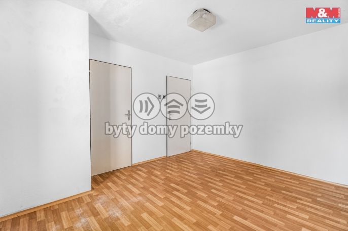 Prodej, Obchod a služby, Studenec