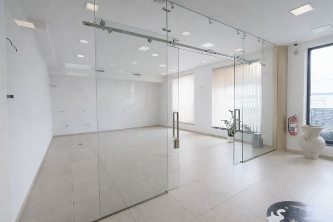 Pronájem, Obchodní objekt, Benešov