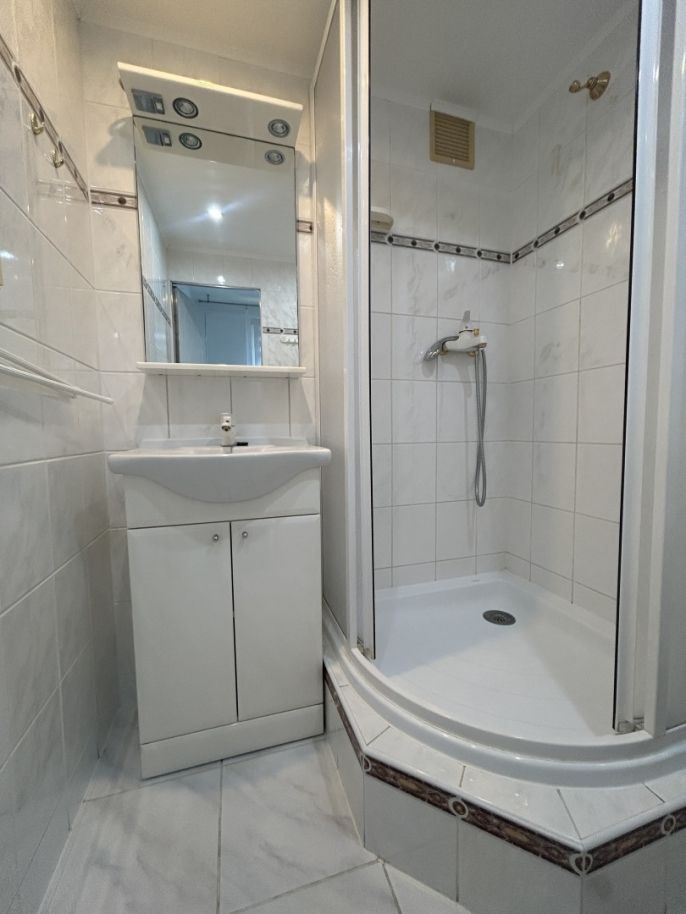 Pronájem, Byt 2+1, Povrly