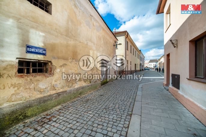 Prodej, Obchodní objekt, Polička