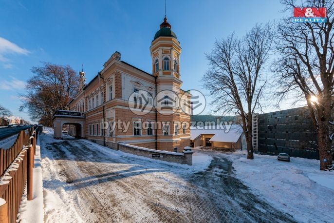 Prodej, Obchod a služby, Nejdek