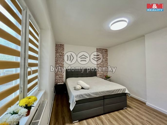 Prodej, Byt 3+1, Bečváry