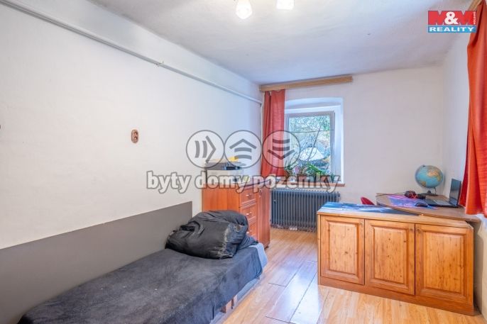 Prodej, Nájemní dům, Husinec