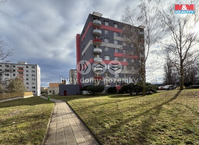 Pronájem, Byt 3+1, Slaný