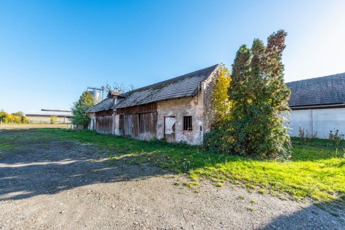 Prodej, Zemědělská usedlost, Dobrovice