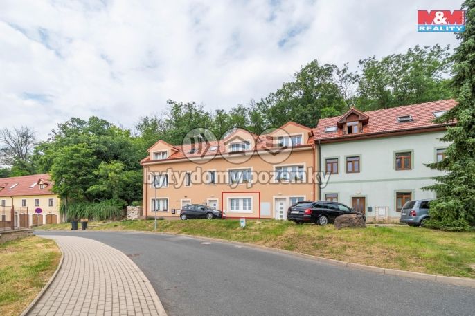 Prodej, Byt 1+kk, 34 m², Slaný, Pod Horou