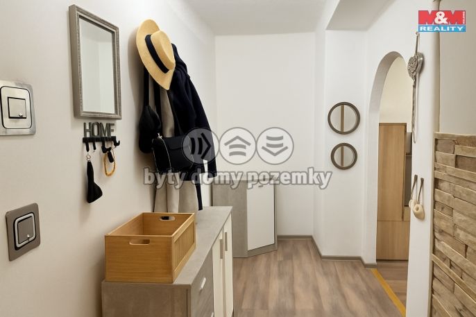 Prodej, Byt 3+1, Dubá