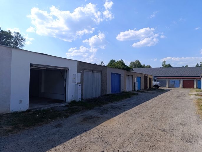 Pronájem, Garáž, Sosnová