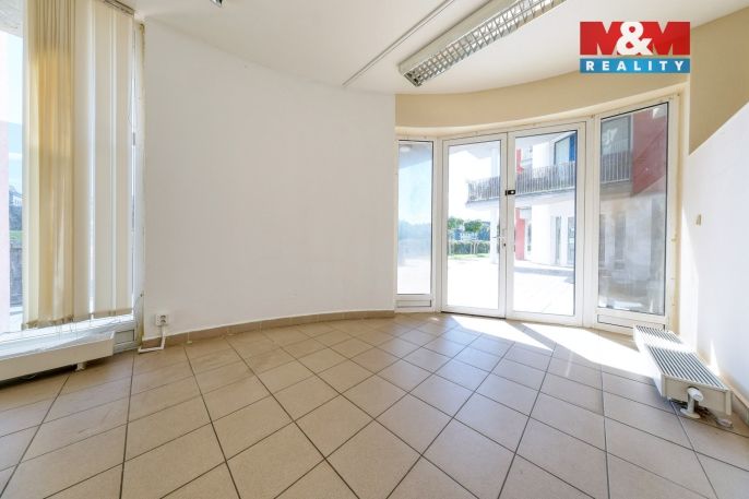 Pronájem, Obchod a služby, Písek