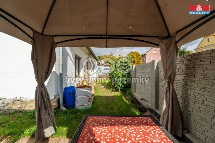 Prodej, Rodinný dům, Hostomice