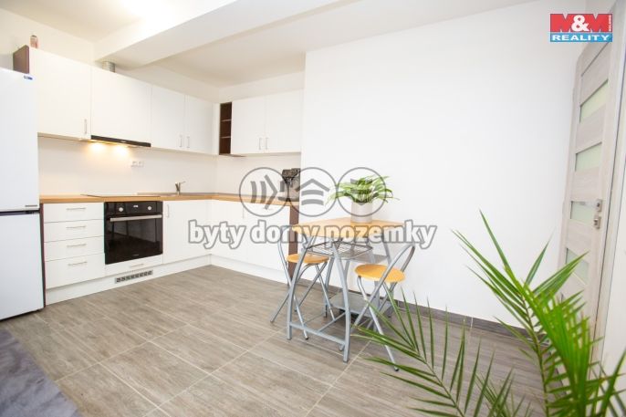 Prodej, Byt 2+kk, Dešná