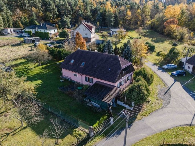 Prodej, Rodinný dům, 196 m², Obytce